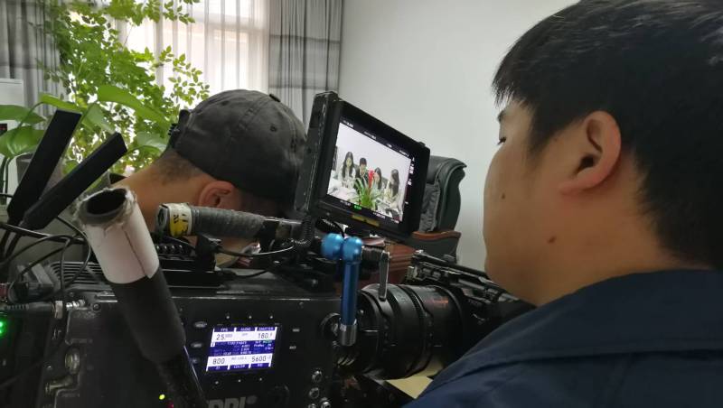剧本杀式体验：鄂尔多斯广告片拍摄公司构建沉浸式消费决策路径